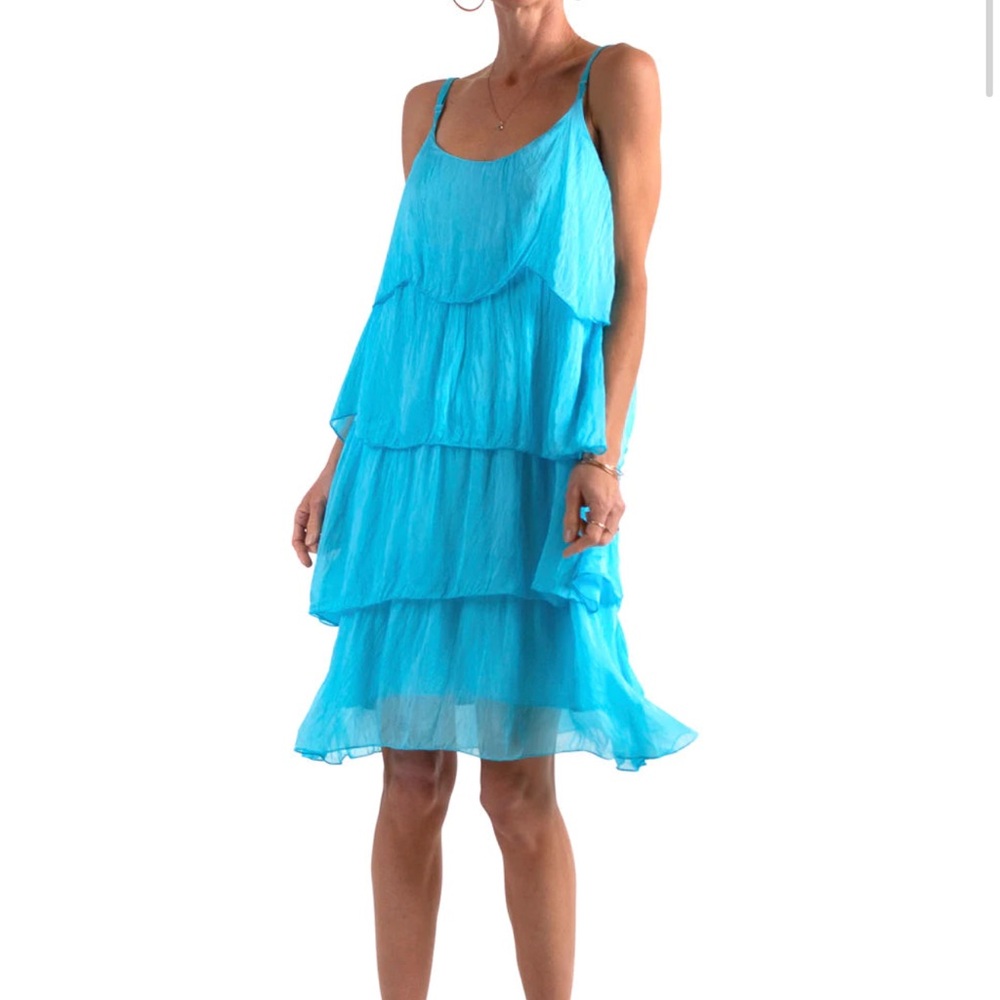 🎆Gigi Moda Amabile Silk Tiered Dress in red